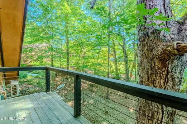 $950,000 | 1411 Ridge Road, Caryville, TN 37714