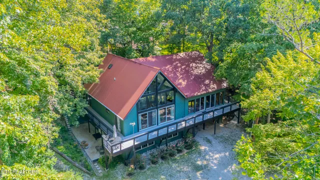$895,000 | 1411 Ridge Road, Caryville, TN 37714