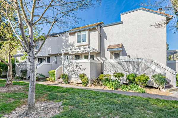 $370,000 | 3034 Swallows Nest Drive, Sacramento, CA 95833