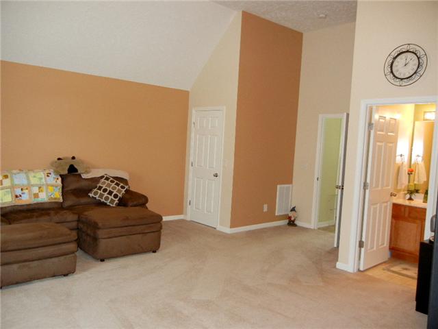 1914 Portway Road Spring Hill, TN 37174 - Photo 6 of 14 a view of livingroom with furniture