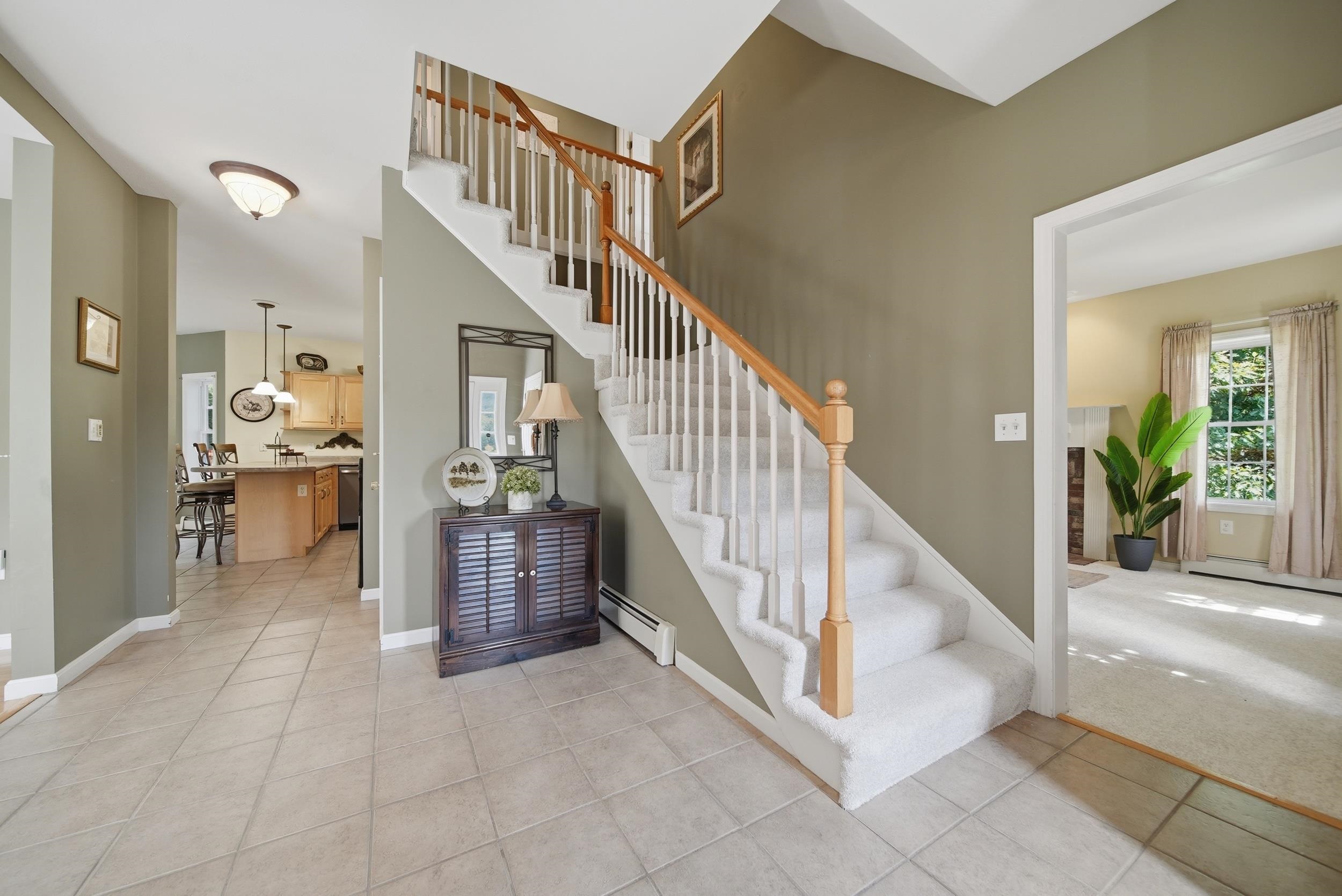 43 Emerson Road Chester, NH 03036 - Photo 3 of 49