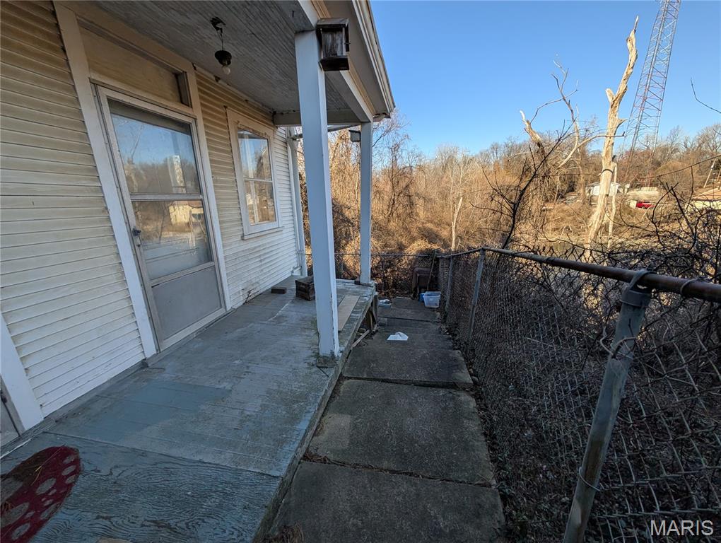 1252 State Street Alton, IL 62002 - Photo 4 of 31