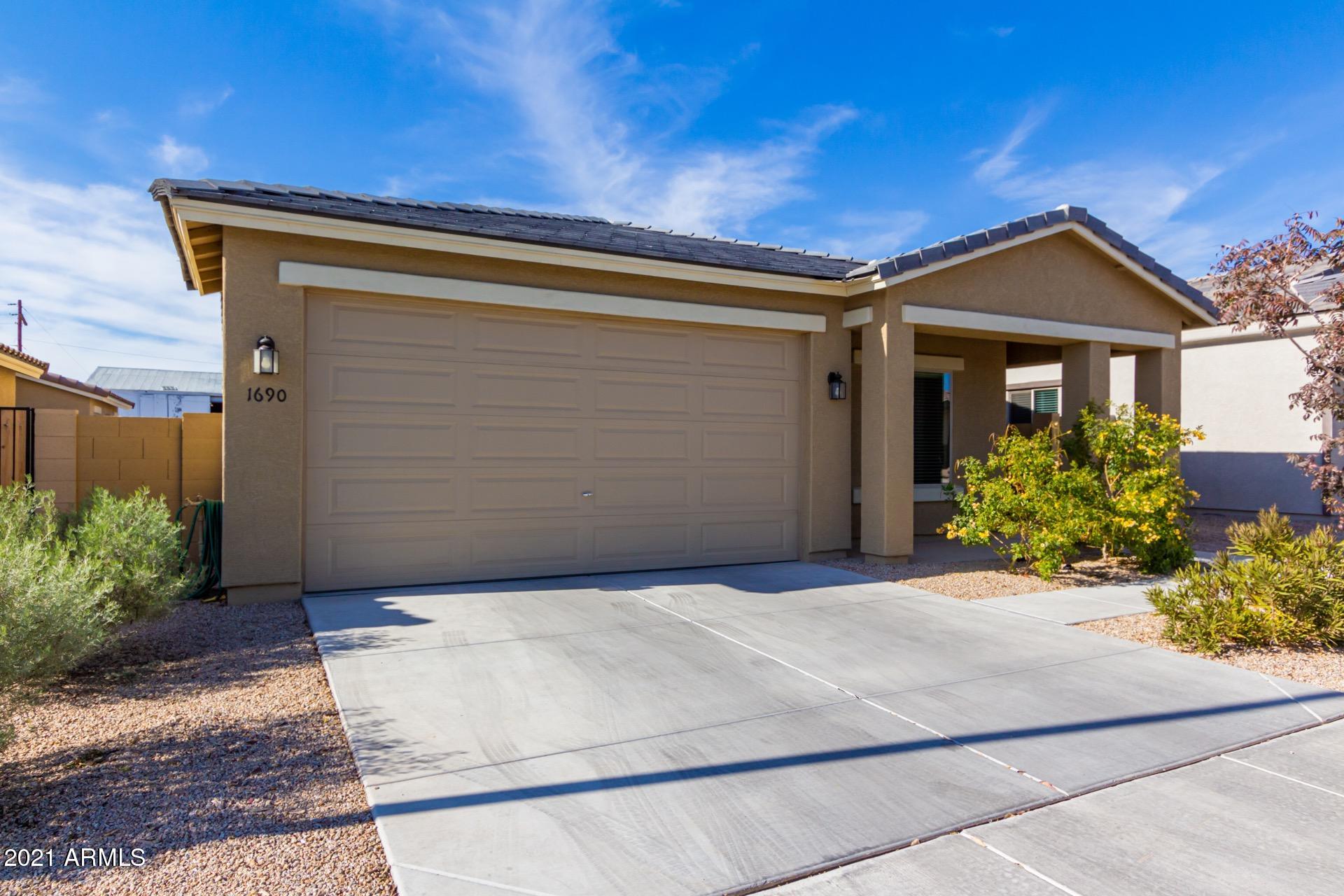 1690 South Aryelle Road Apache Junction, AZ 85119 - Photo 1 of 30 Aryelle 1