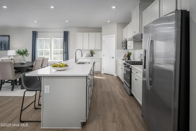 $399,990 | 4154 Farmfield Drive, Leland, NC 28451