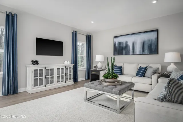 $399,990 | 4154 Farmfield Drive, Leland, NC 28451