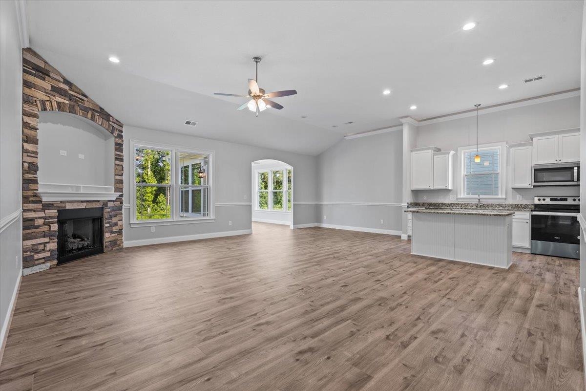 1109 Caldwell Road Campobello, SC 29322 - Photo 4 of 27