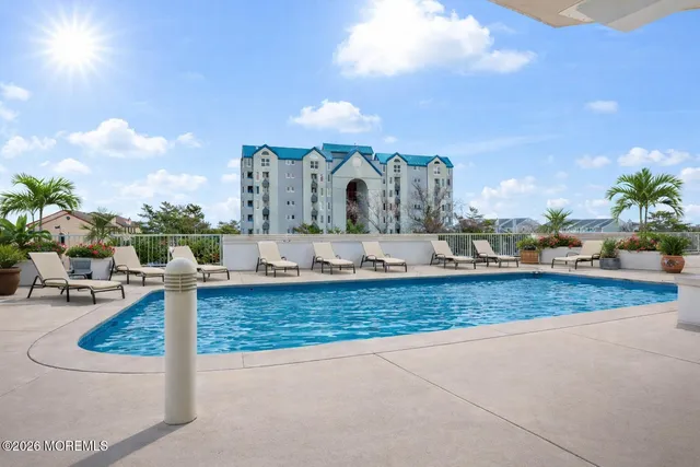 $1,559,000 | 432 Ocean Boulevard, Unit 618, Long Branch, NJ 07740