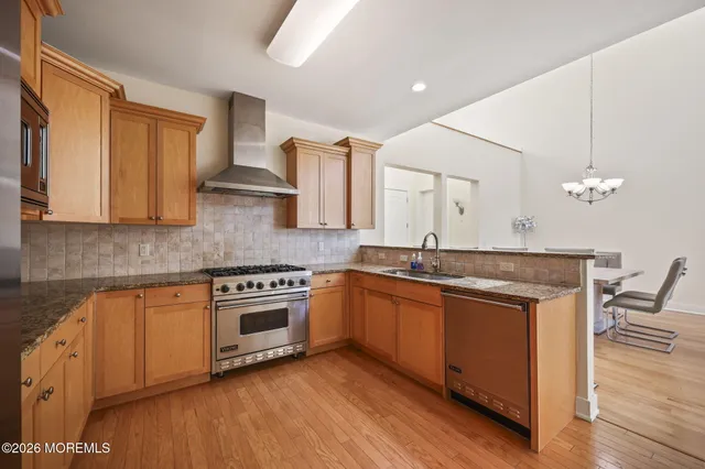 $1,559,000 | 432 Ocean Boulevard, Unit 618, Long Branch, NJ 07740