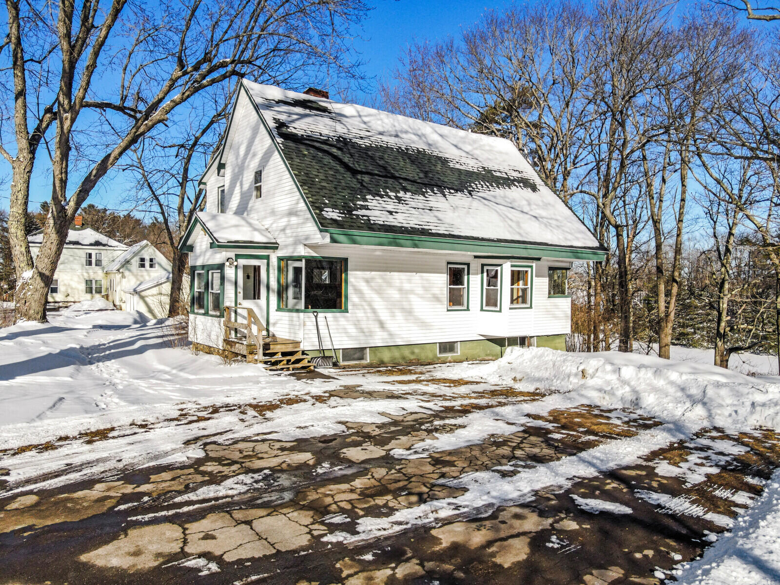 145 Bangor Road Waterville, ME 04901 - Photo 4 of 70 4