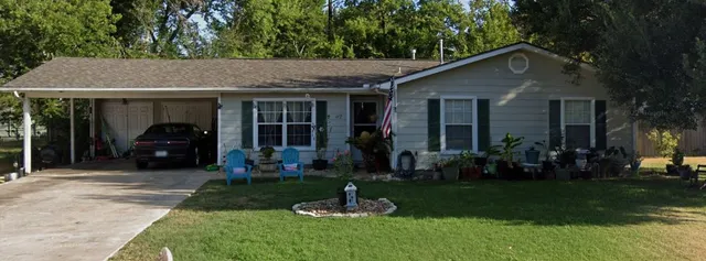 $1,800 | 112 Highland Drive, Bryan, TX 77801