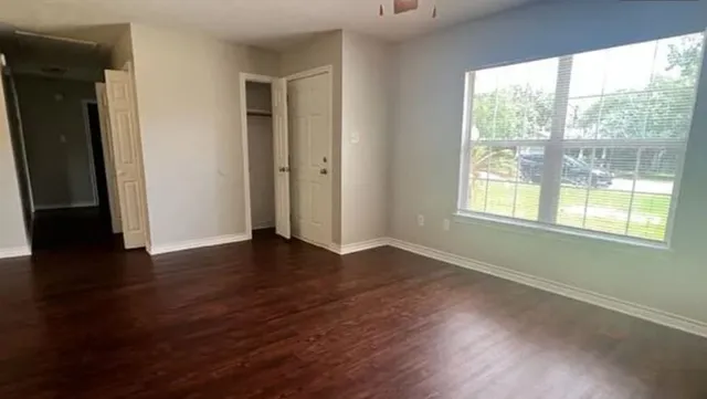 $1,800 | 112 Highland Drive, Bryan, TX 77801