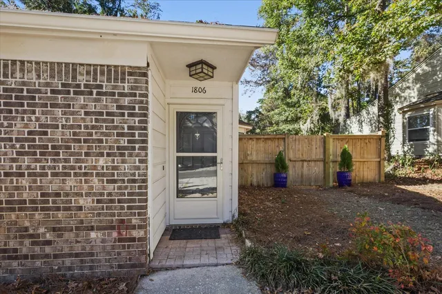 $150,000 | 1806 Falconcrest Street, Tallahassee, FL 32303