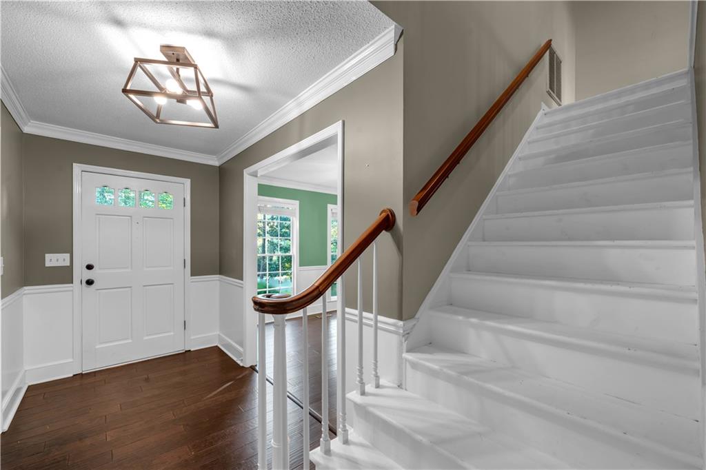4476 Rivoli Drive Macon, GA 31210 - Photo 4 of 53 Gallery Image 4