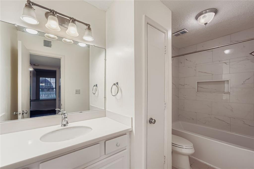 4100 Chastain Park Court Northeast Atlanta, GA 30342 - Photo 19 of 27