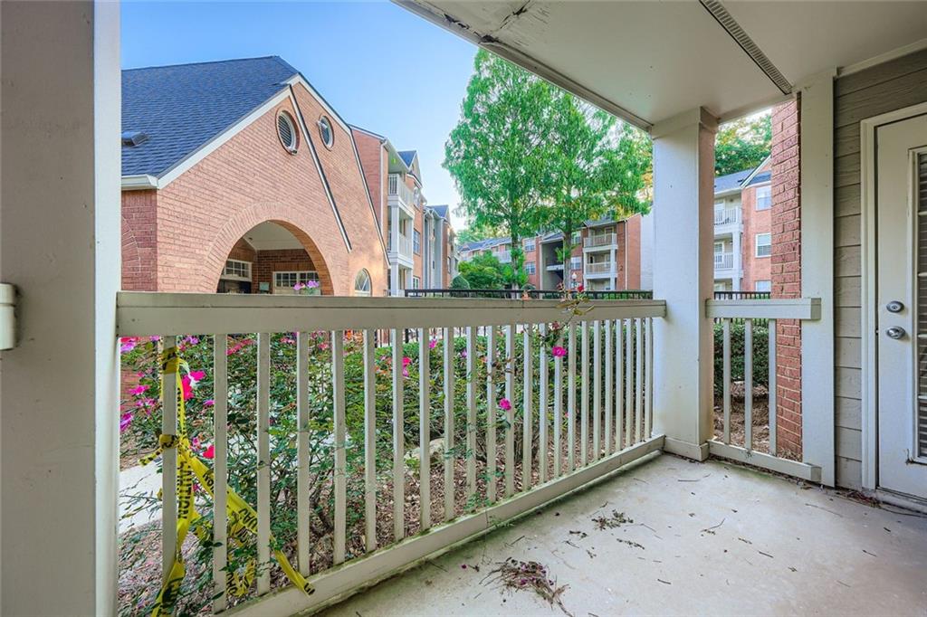 4100 Chastain Park Court Northeast Atlanta, GA 30342 - Photo 24 of 27