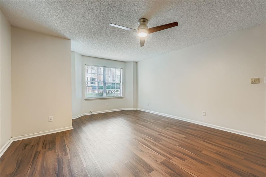 4100 Chastain Park Court Northeast Atlanta, GA 30342 - Photo 5 of 27