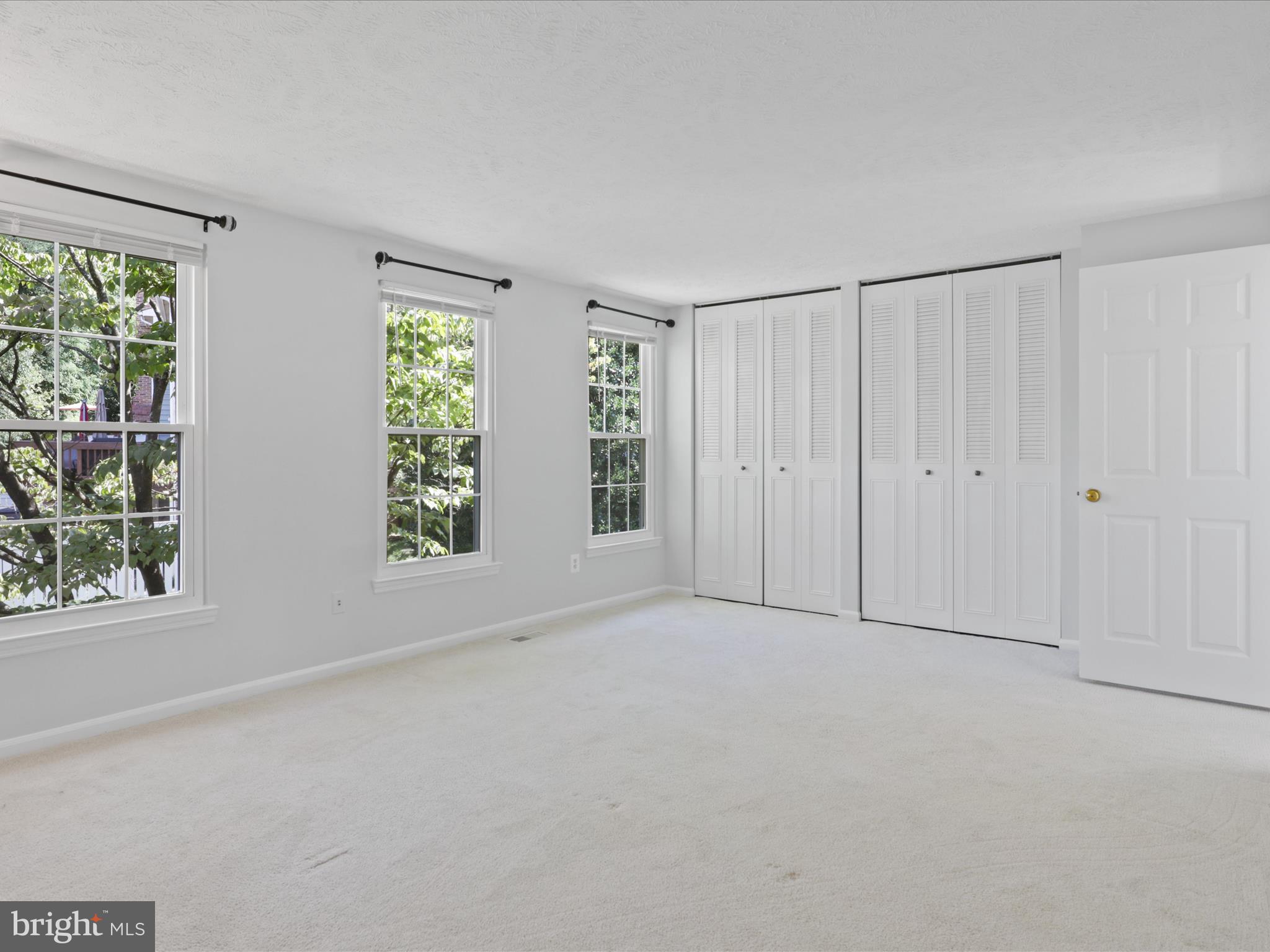 1510 Autumn Ridge Circle Reston, VA 20194 - Photo 28 of 53 Primary Bedroom