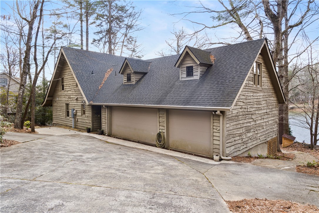 125 Wren Road Mountain Rest, SC 29664 - Photo 1 of 35 Gallery Image 1