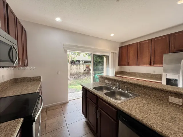 $365,000 | 5906 Woodlands Boulevard, Tamarac, FL 33319