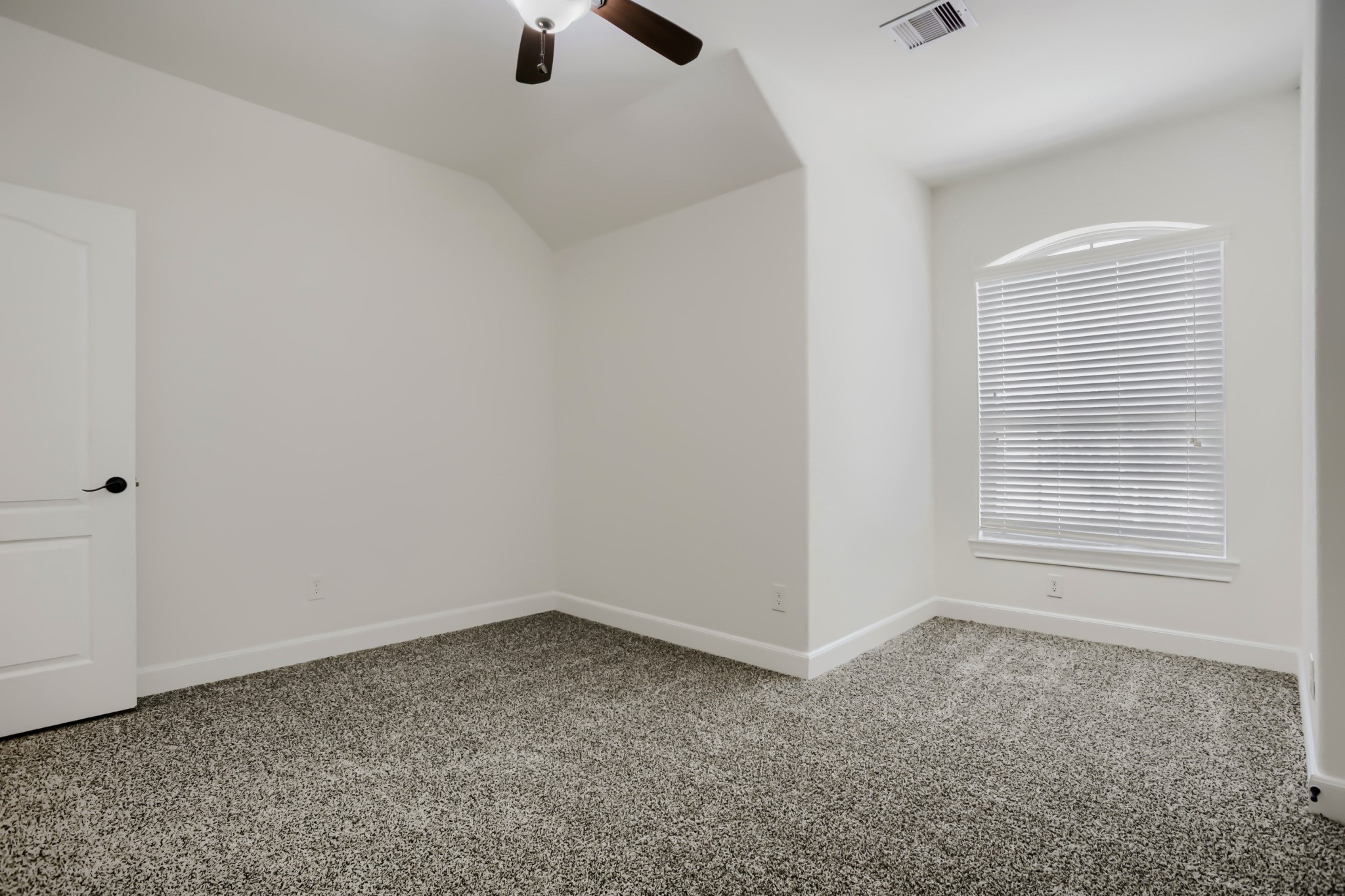 19911 Valkyrie Drive Spring, TX 77379 - Photo 20 of 31 Gallery Image 20