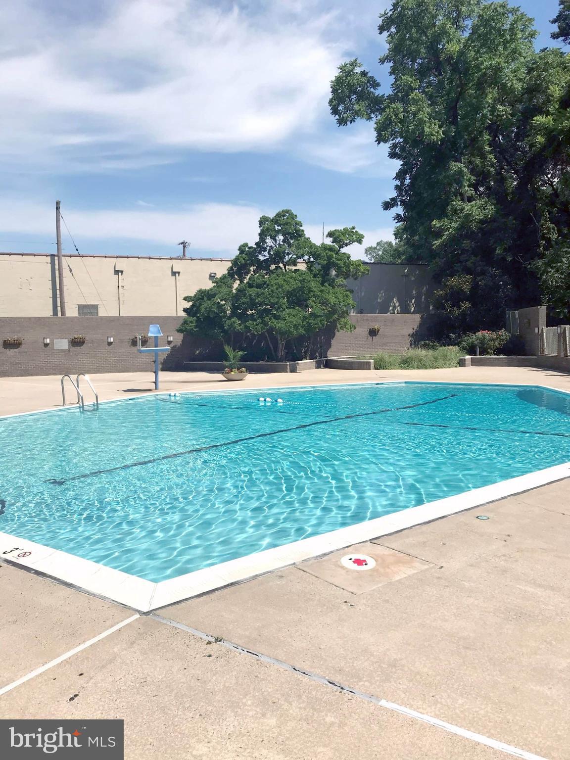 5101 River Road, Unit 1515 Bethesda, MD 20816 - Photo 30 of 33 Heated Outdoor Pool