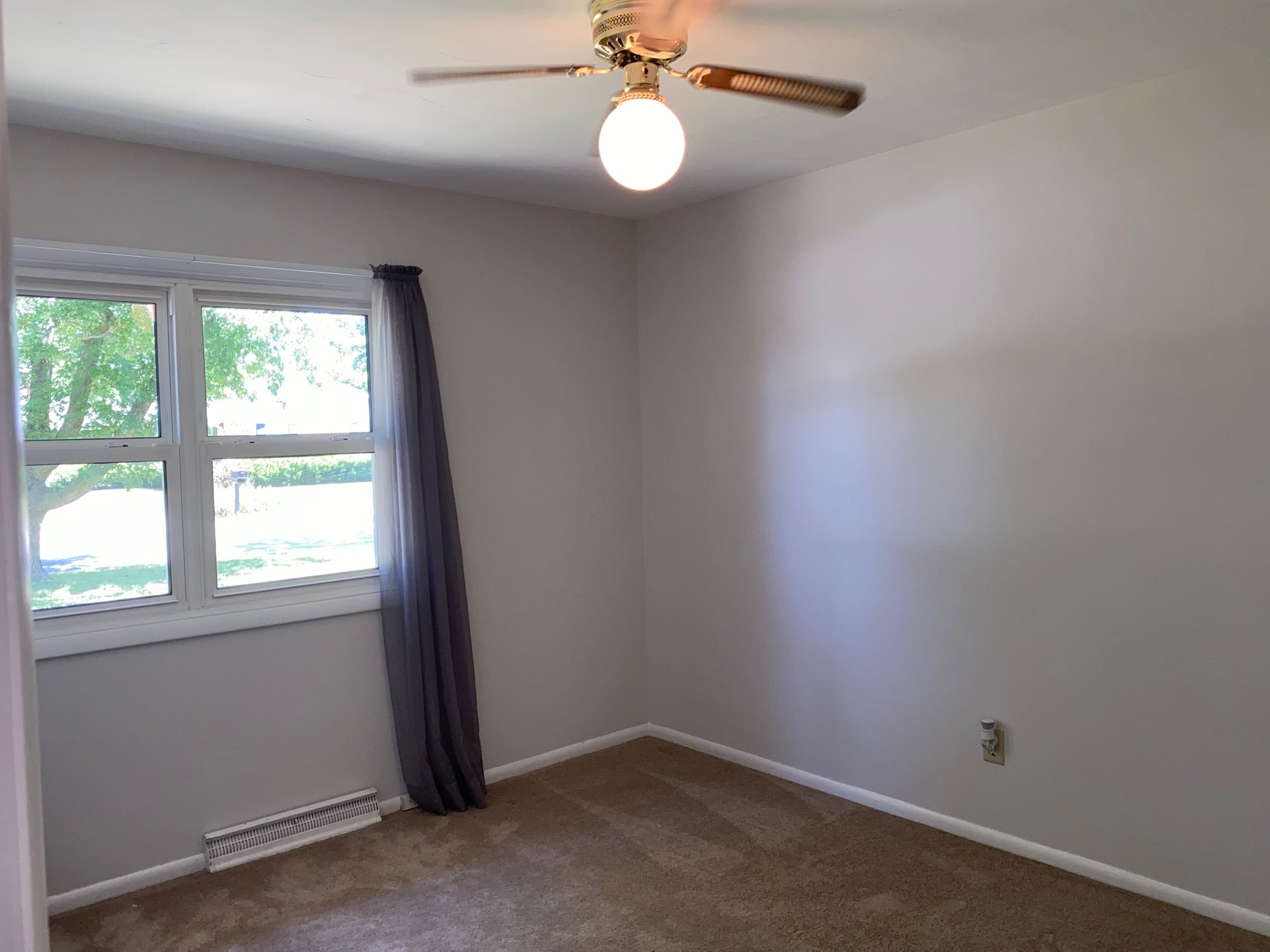 1209 Commanche Road Auburn, IL 62615 - Photo 13 of 17 Gallery Image 13
