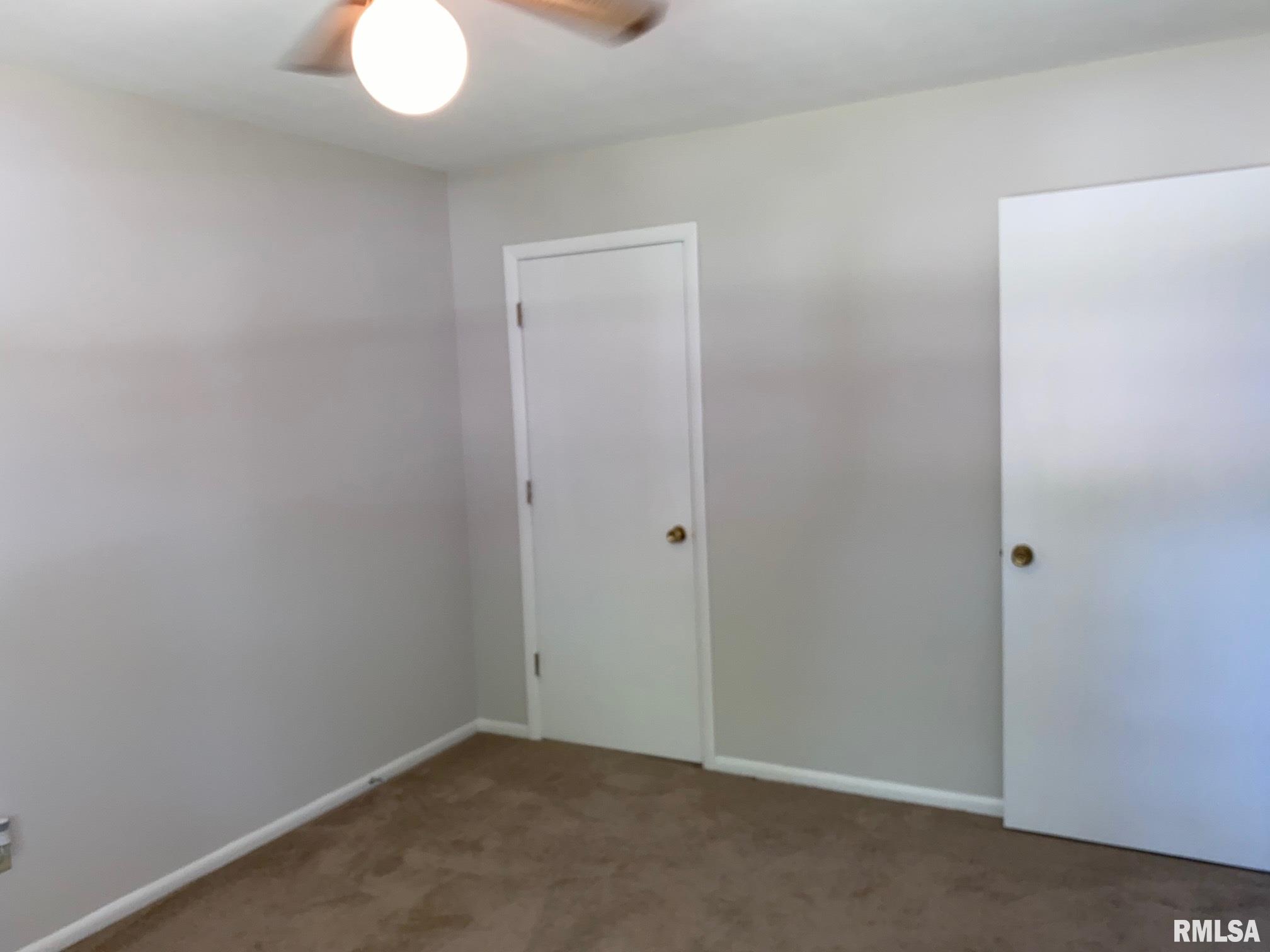 1209 Commanche Road Auburn, IL 62615 - Photo 14 of 17 Gallery Image 14