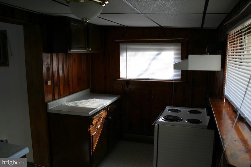 655 St Joseph Street Lancaster, PA 17603 - Photo 6 of 7 Gallery Image 6