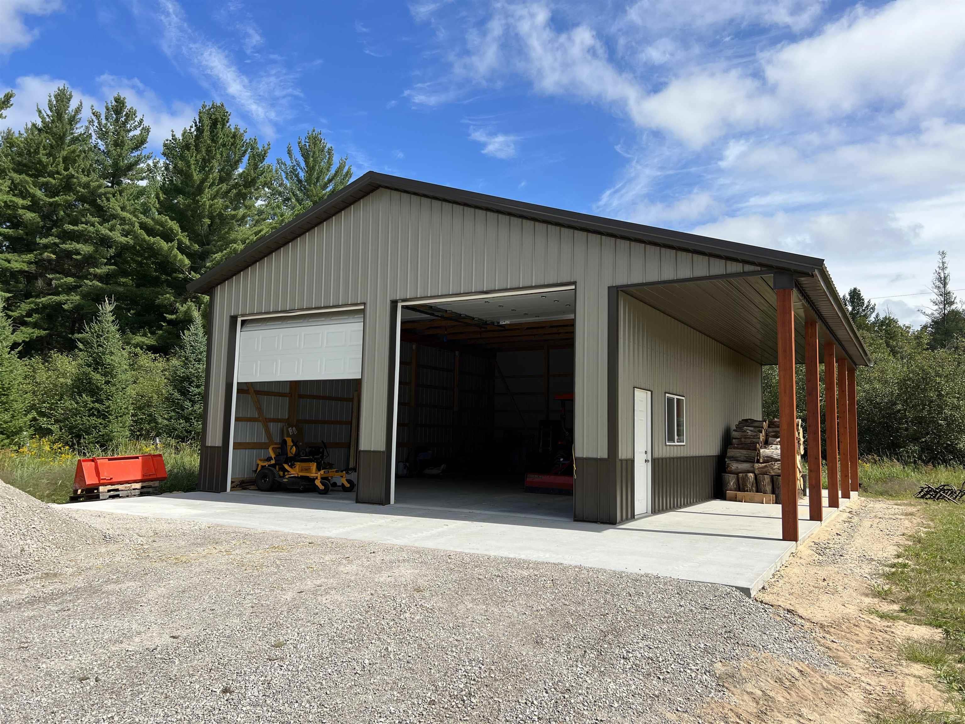 11581 Billman Road Roscommon, MI 48653 - Photo 15 of 38