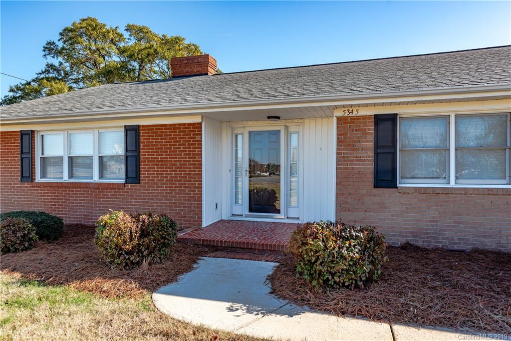 5345 Roberta Road Harrisburg, NC 28075 - Photo 2 of 41 Gallery Image 2