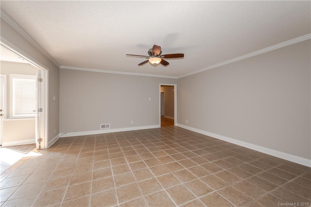 5345 Roberta Road Harrisburg, NC 28075 - Photo 17 of 41 Gallery Image 17