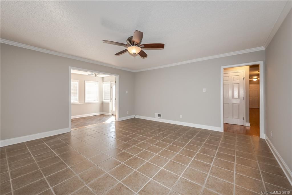5345 Roberta Road Harrisburg, NC 28075 - Photo 18 of 41 Gallery Image 18