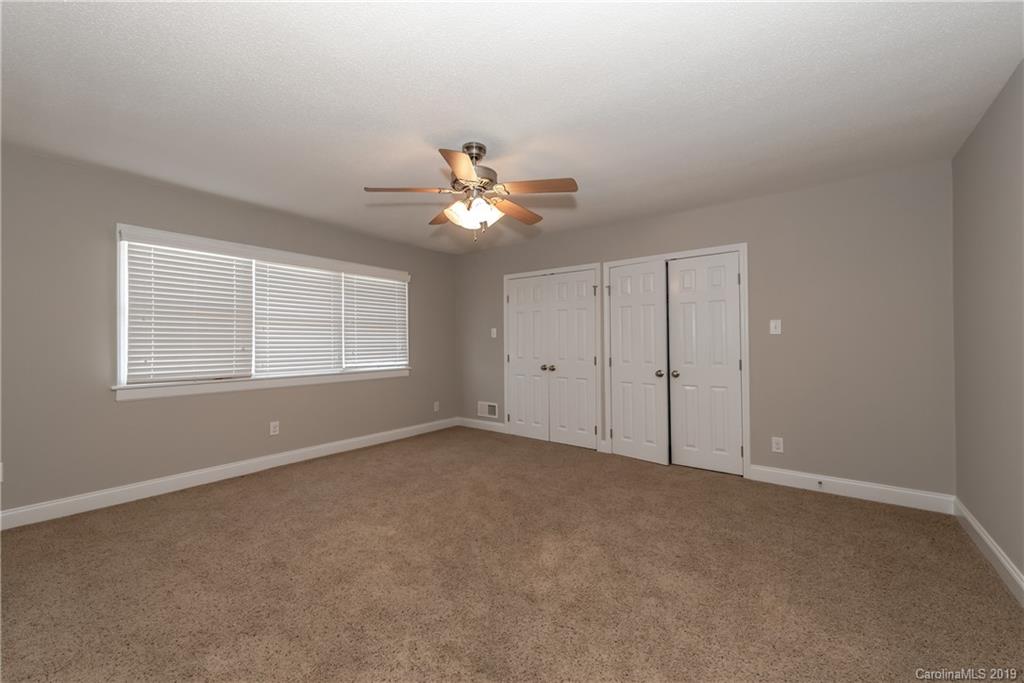 5345 Roberta Road Harrisburg, NC 28075 - Photo 32 of 41 Gallery Image 32