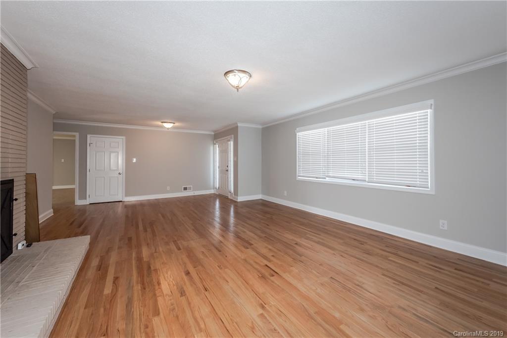 5345 Roberta Road Harrisburg, NC 28075 - Photo 8 of 41 Gallery Image 8