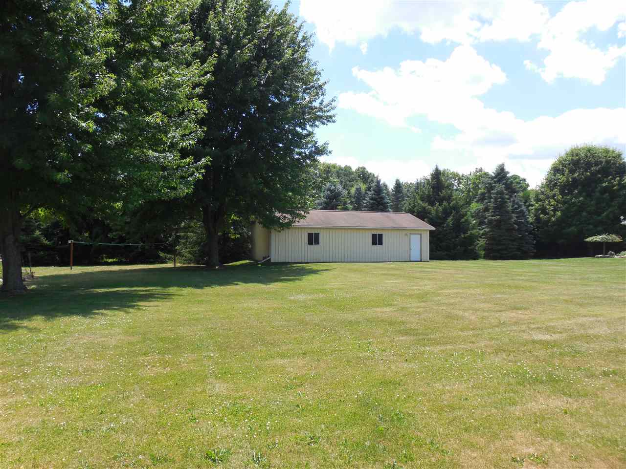 8241 South Beyer Road Birch Run, MI 48415 - Photo 41 of 53 Gallery Image 41