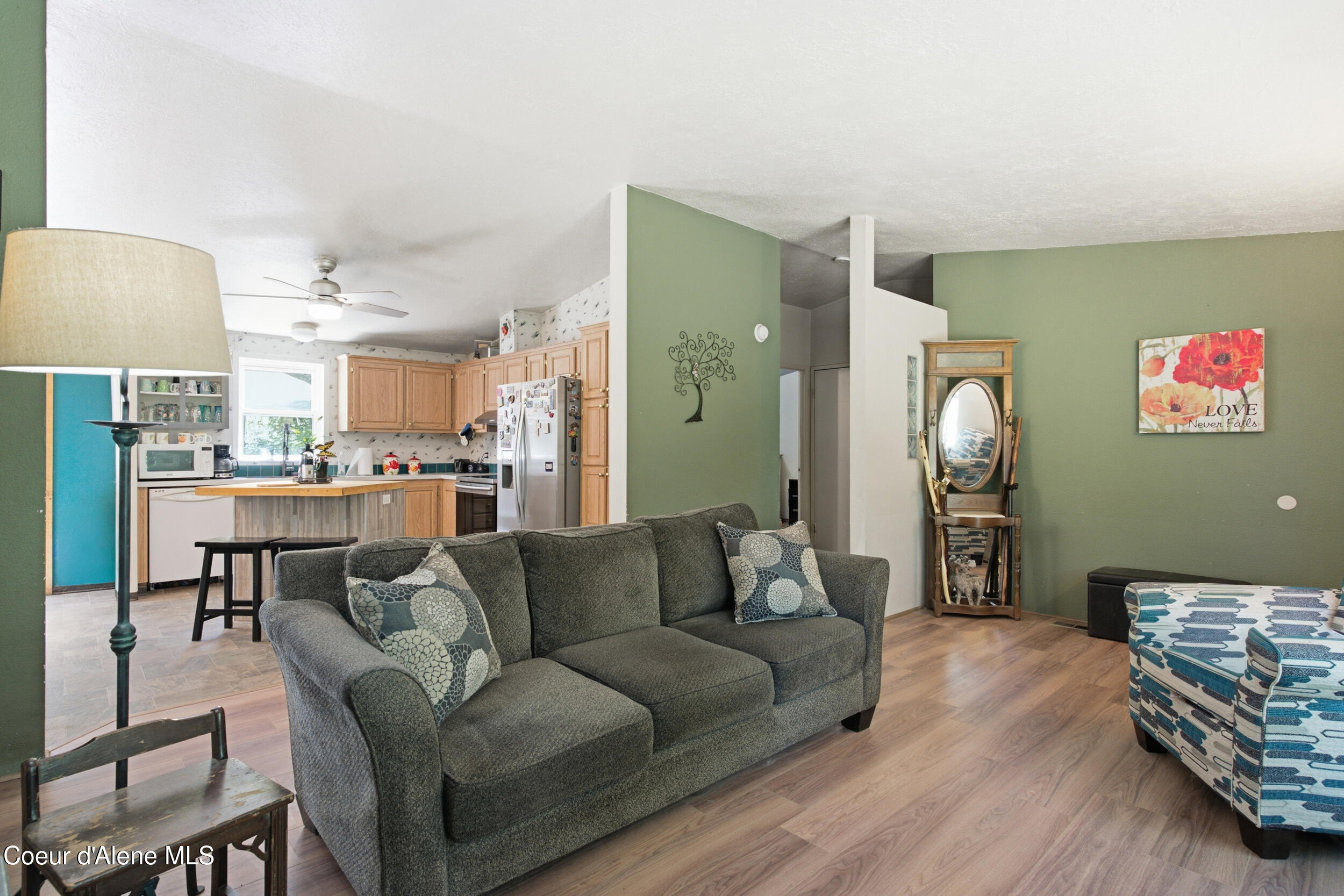 428 South Rena Road Oldtown, ID 83822 - Photo 18 of 53 Living Area