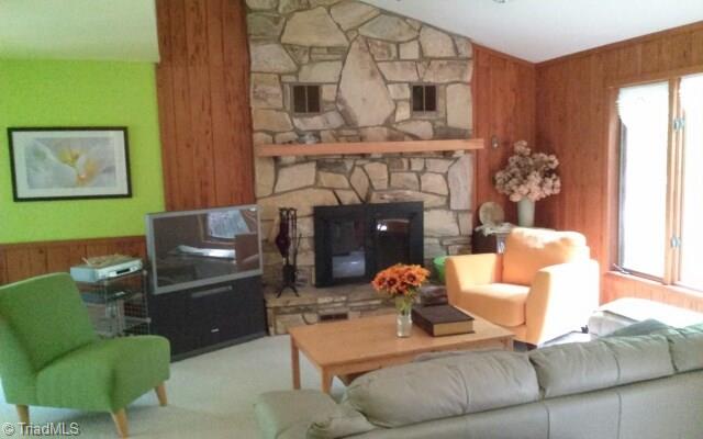 1190 Flinty Knoll Road Pinnacle, NC 27043 - Photo 4 of 17 Gallery Image 4