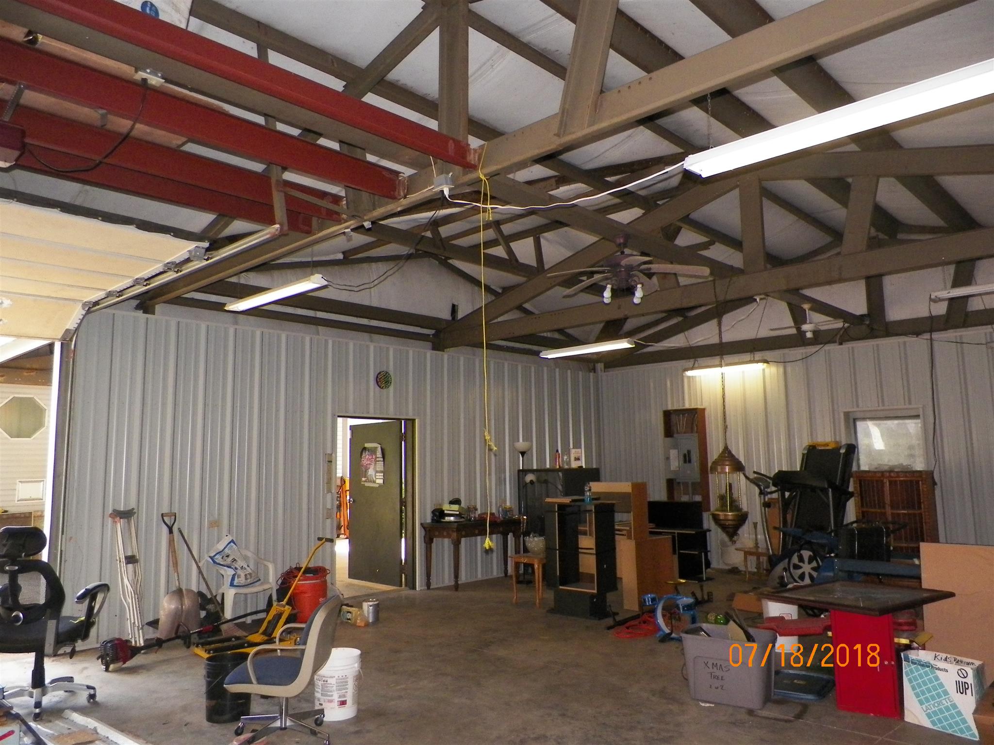 267 Running Meadows Road Portland, TN 37148 - Photo 17 of 25 a view of a room with gym equipment