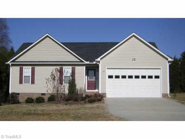 154 Baxter Road Winston-Salem, NC 27107 - Photo 1 of 9 Exterior Front.