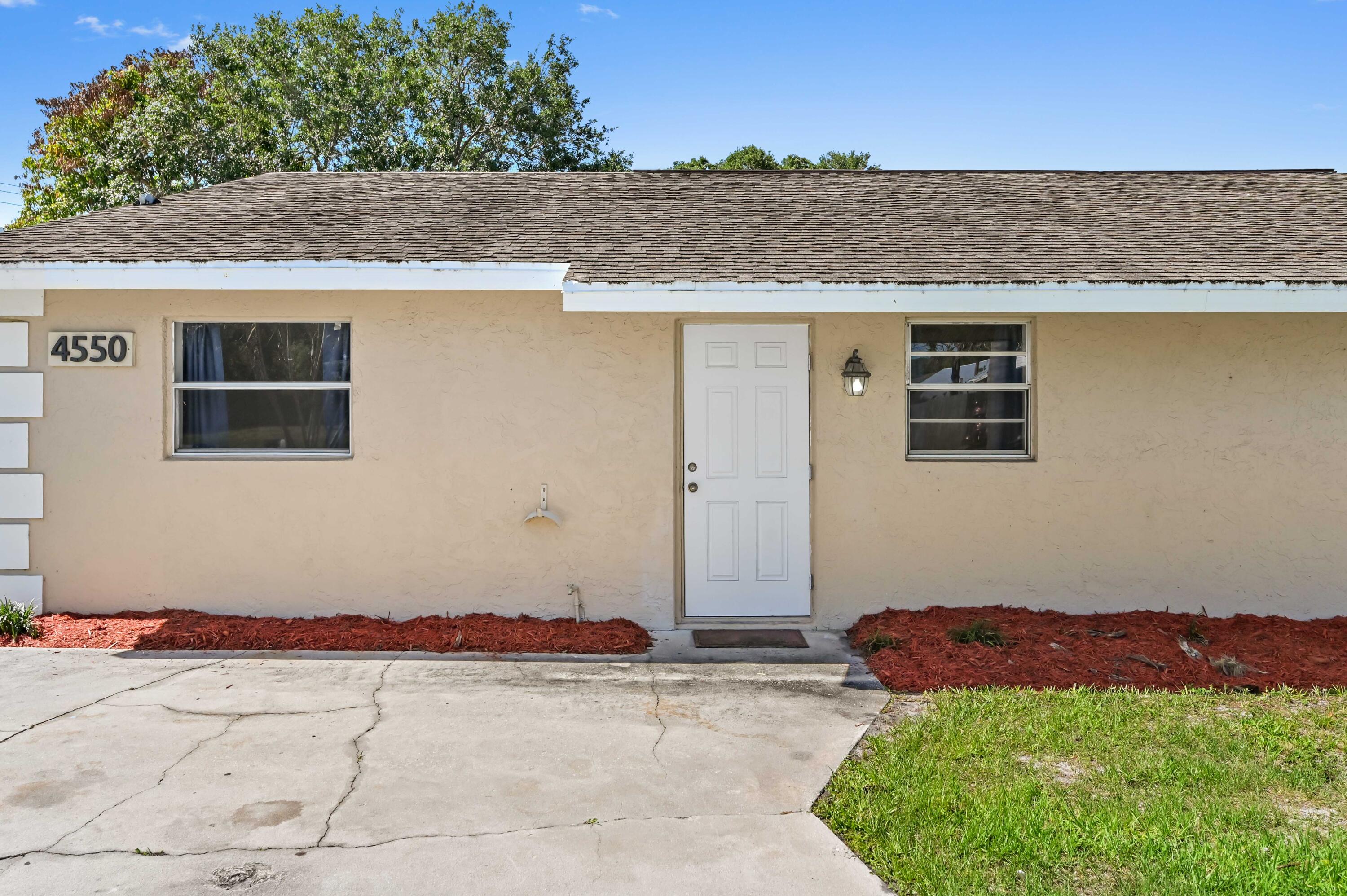 4548-4550 Southeast Salvatori Road Stuart, FL 34997 - Photo 23 of 41 01 Front 01