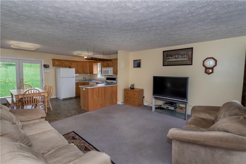 324 Odonnell Road Mill Run, PA 15464 - Photo 4 of 21