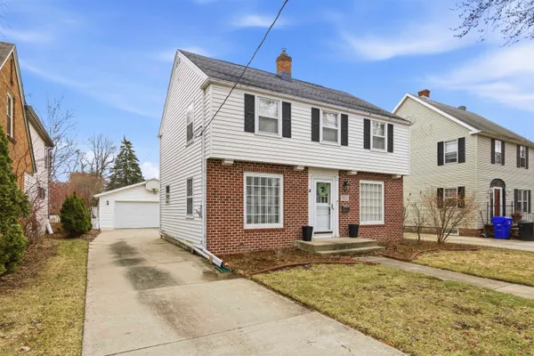 $334,750 | 1820 North Superior Street, Appleton, WI 54911