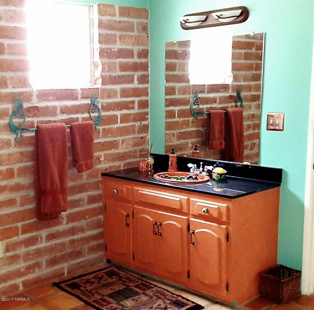 4845 East River Road Tucson, AZ 85718 - Photo 8 of 20 Gallery Image 8