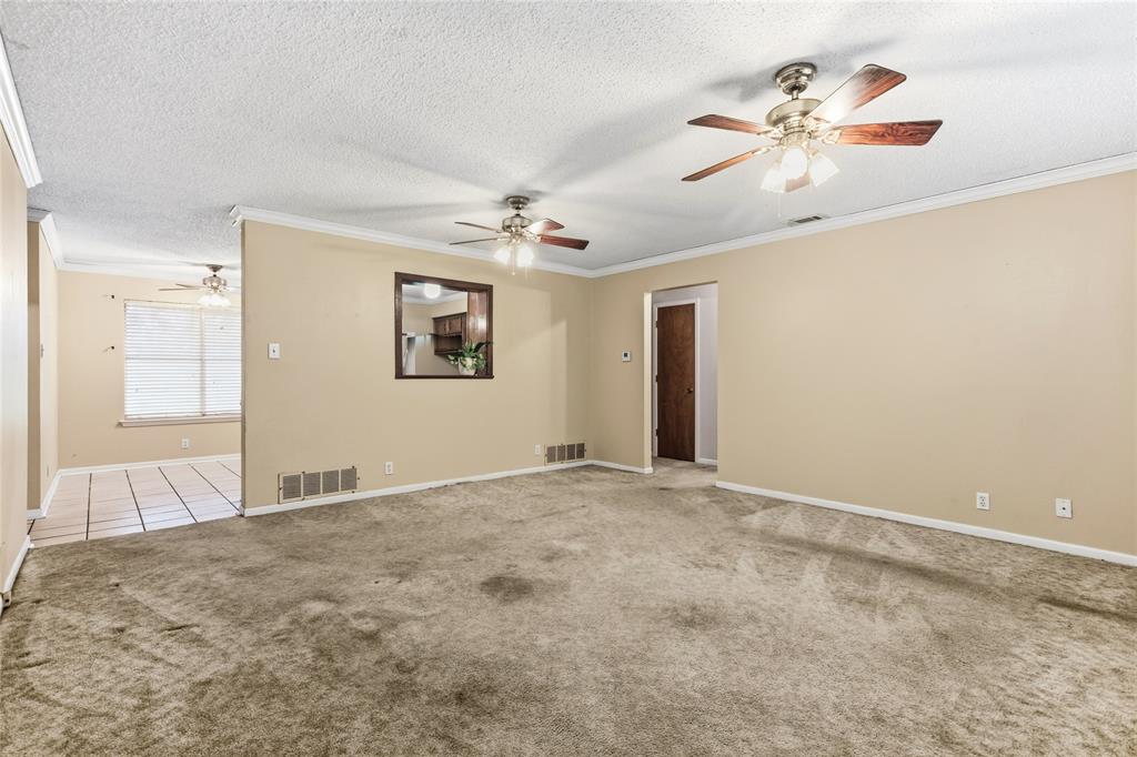 2922 Layne Drive Denison, TX 75020 - Photo 8 of 26