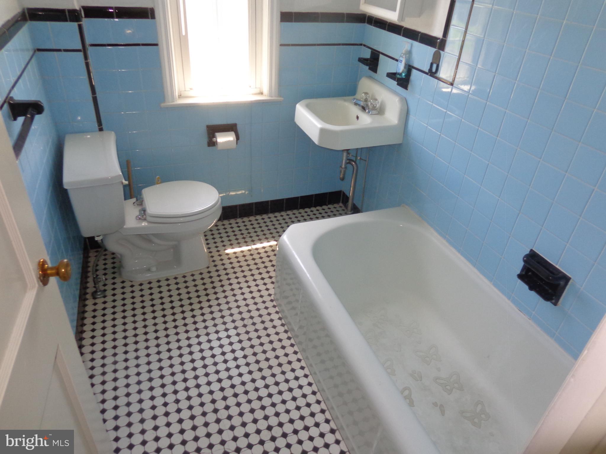 363 Holmes Road Holmes, PA 19043 - Photo 12 of 12
