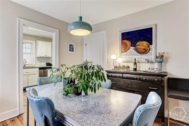 $2,500 | 725 East 53rd Street, Savannah, GA 31405