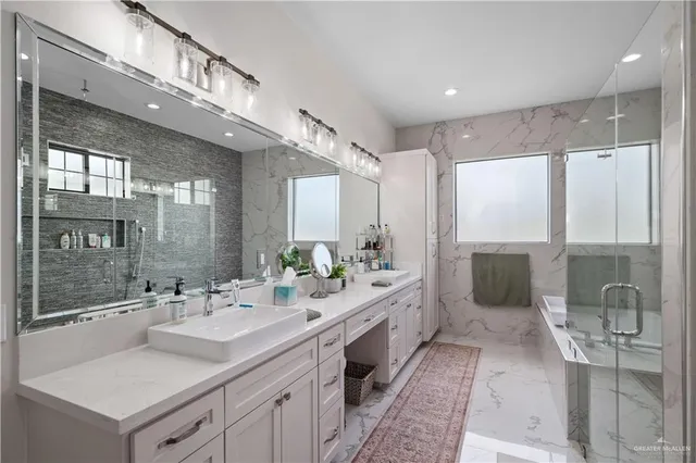 a view of a walk in closet