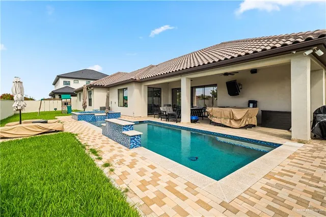 $5,300 | 405 Cornell Avenue, McAllen, TX 78504