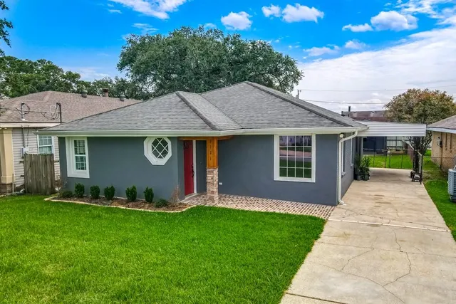 $269,900 | 2121 Margaret Lane, Meraux, LA 70075