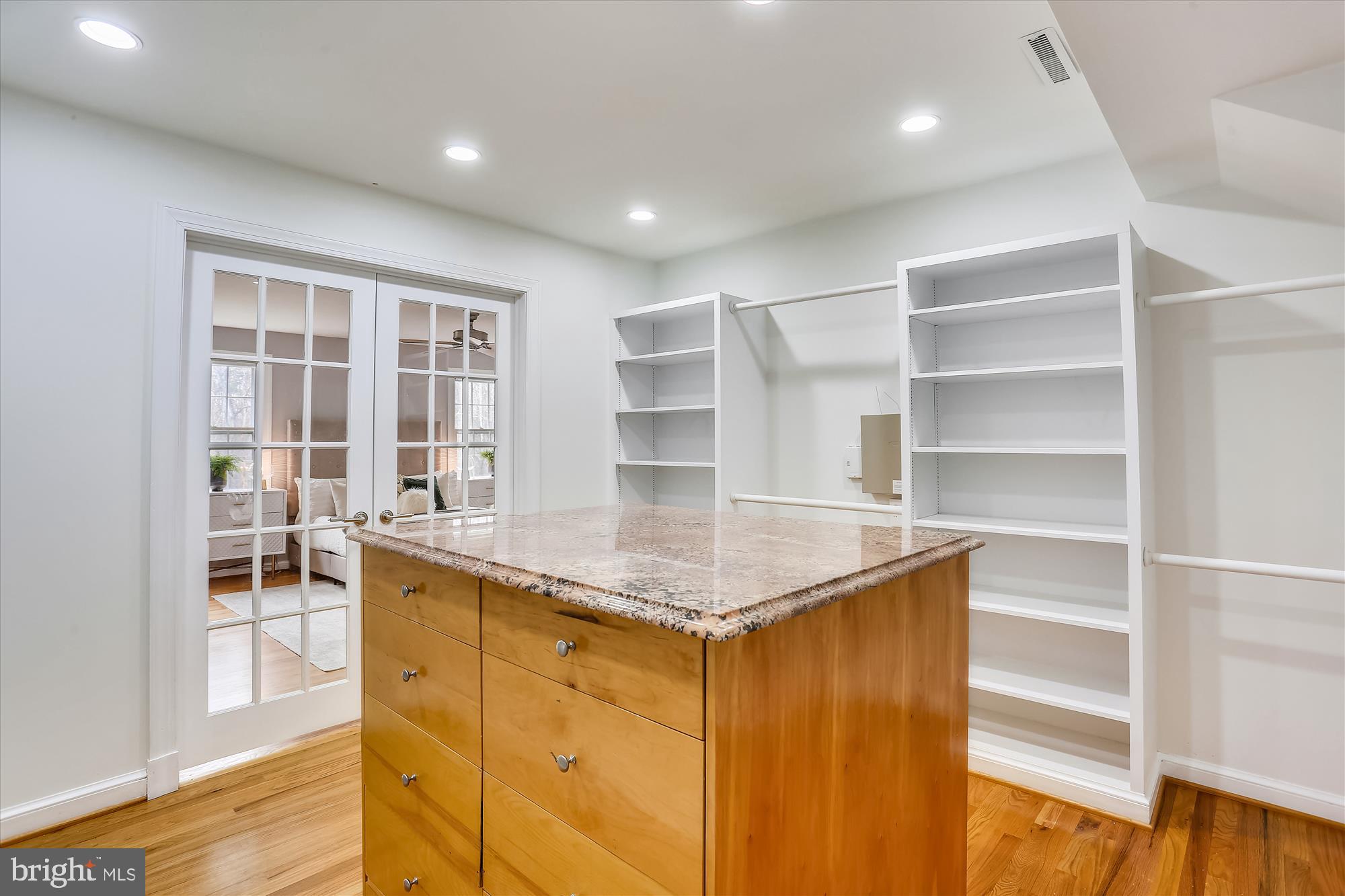 13631 Glenhurst Road North Potomac, MD 20878 - Photo 46 of 74 Gallery Image 46